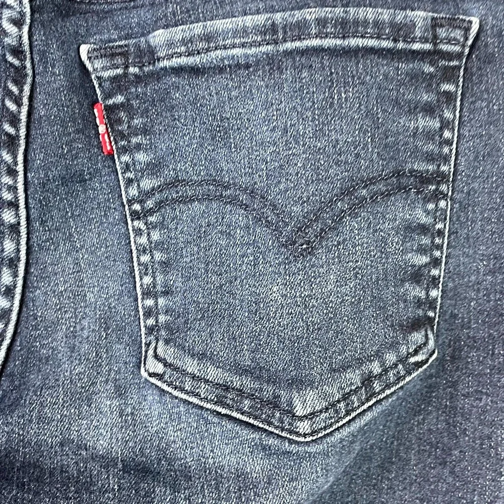 Levi's 711 Skinny Jeans Womens 29 Blue Denim Whiskering Classic Fit Streetwear
